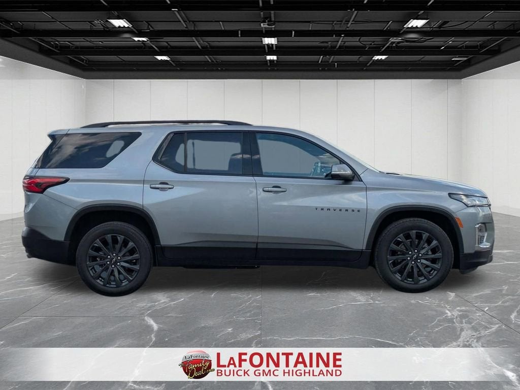 2023 Chevrolet Traverse RS