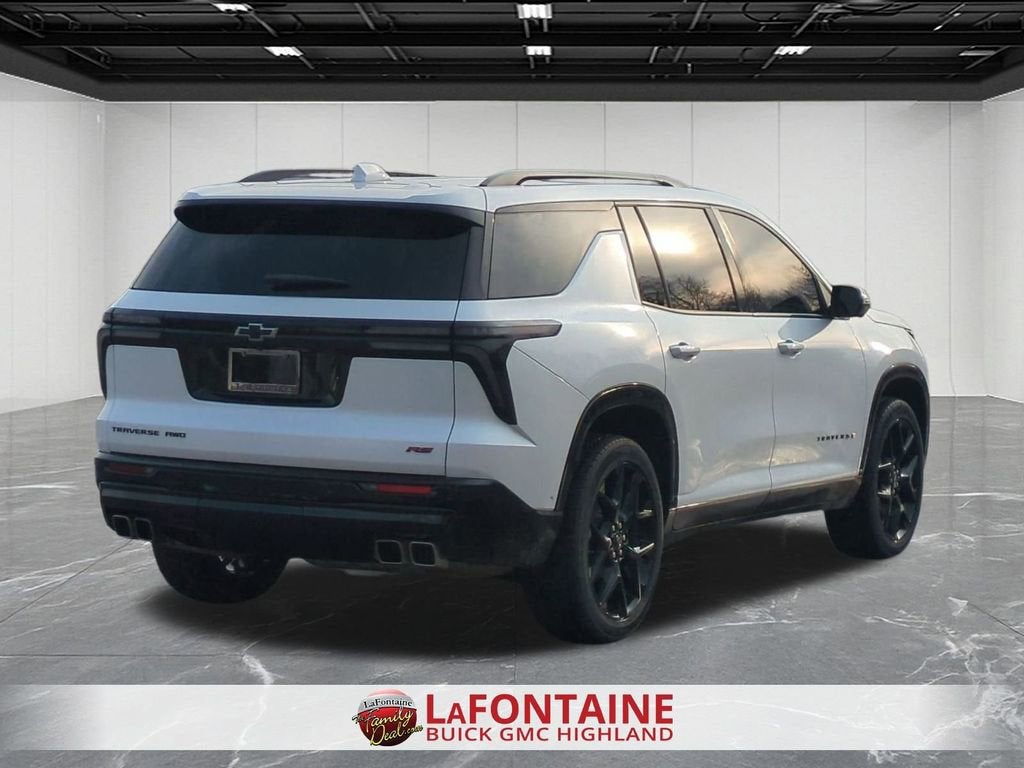 2025 Chevrolet Traverse RS