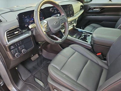 2025 Chevrolet Suburban RST