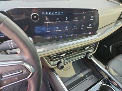 2025 Chevrolet Suburban RST