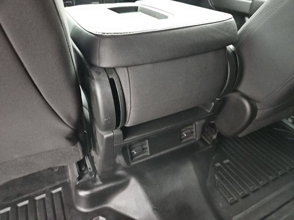 2024 GMC Sierra 2500 HD Pro