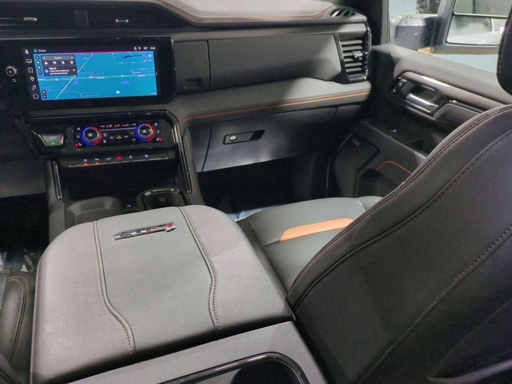 2025 GMC Sierra 2500 HD AT4