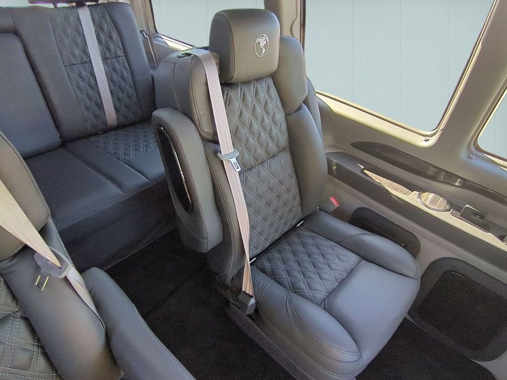 2025 GMC Savana Cargo 2500 Work Van