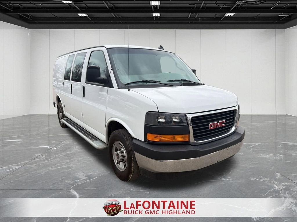 2024 GMC Savana Cargo 2500 Work Van