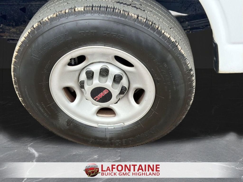 2024 GMC Savana Cargo 2500 Work Van