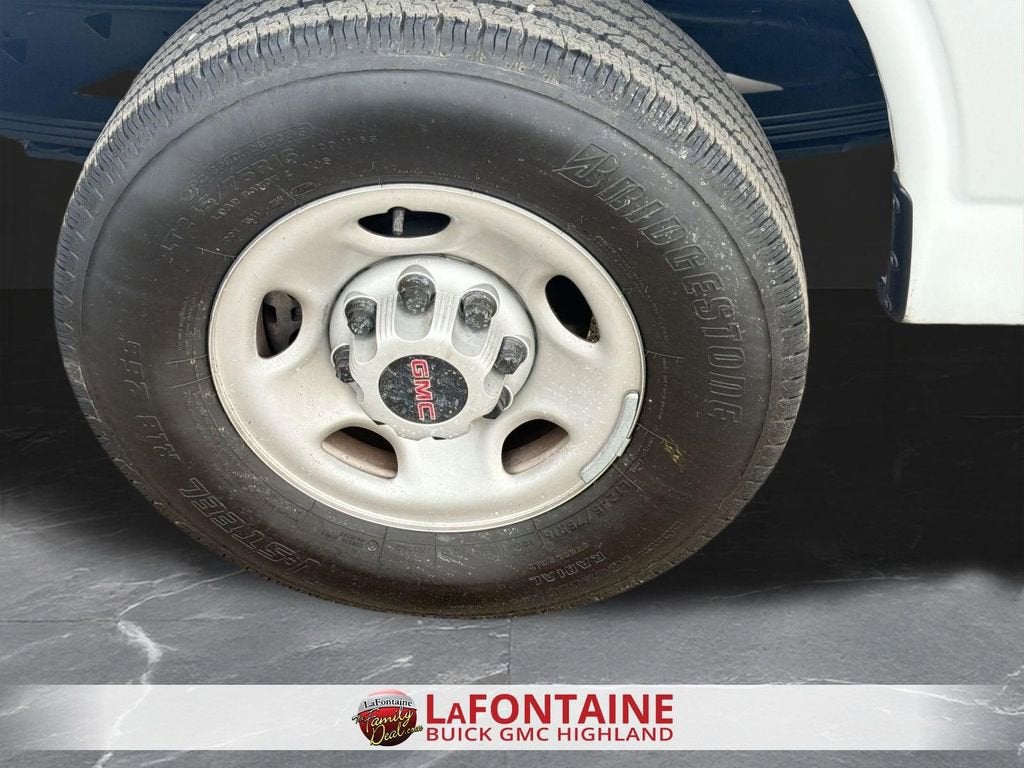 2024 GMC Savana Cargo 2500 Work Van