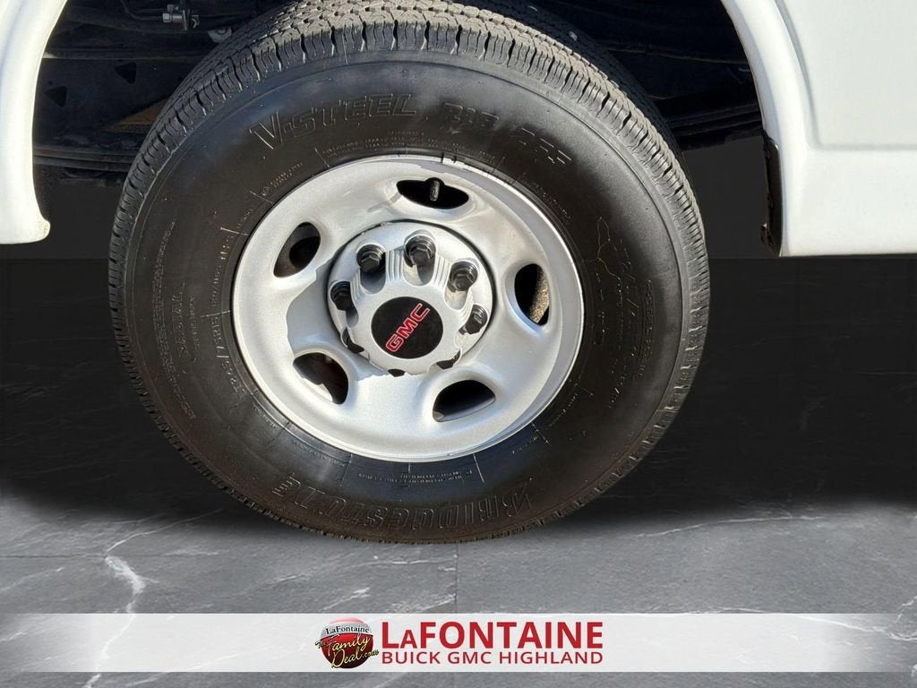 2024 GMC Savana Cargo 2500 Work Van