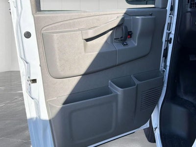 2025 GMC Savana Cargo Work Van