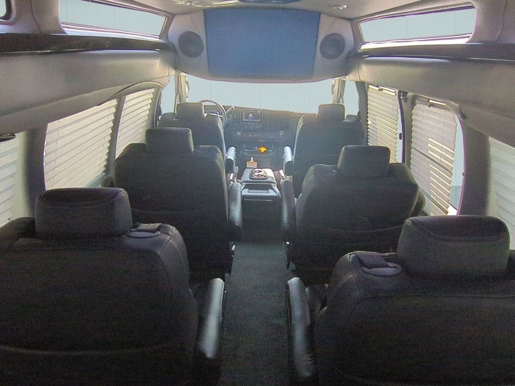 2025 GMC Savana Cargo 2500 Work Van