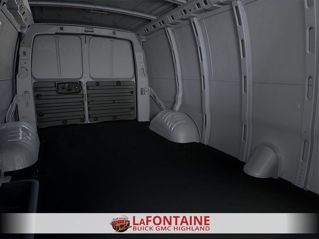 2025 GMC Savana Cargo Work Van