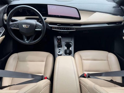 2024 Cadillac XT4 Luxury