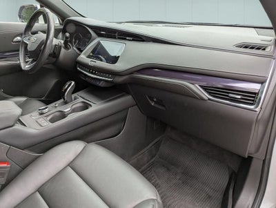 2023 Cadillac XT4 AWD Luxury