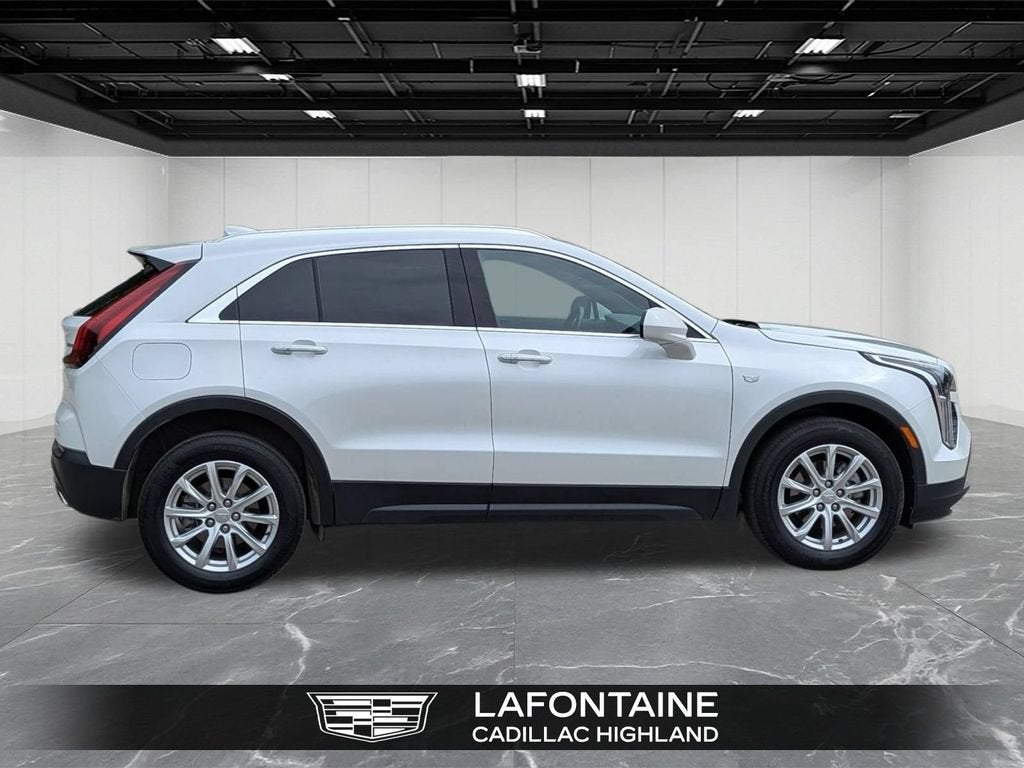 2023 Cadillac XT4 AWD Luxury
