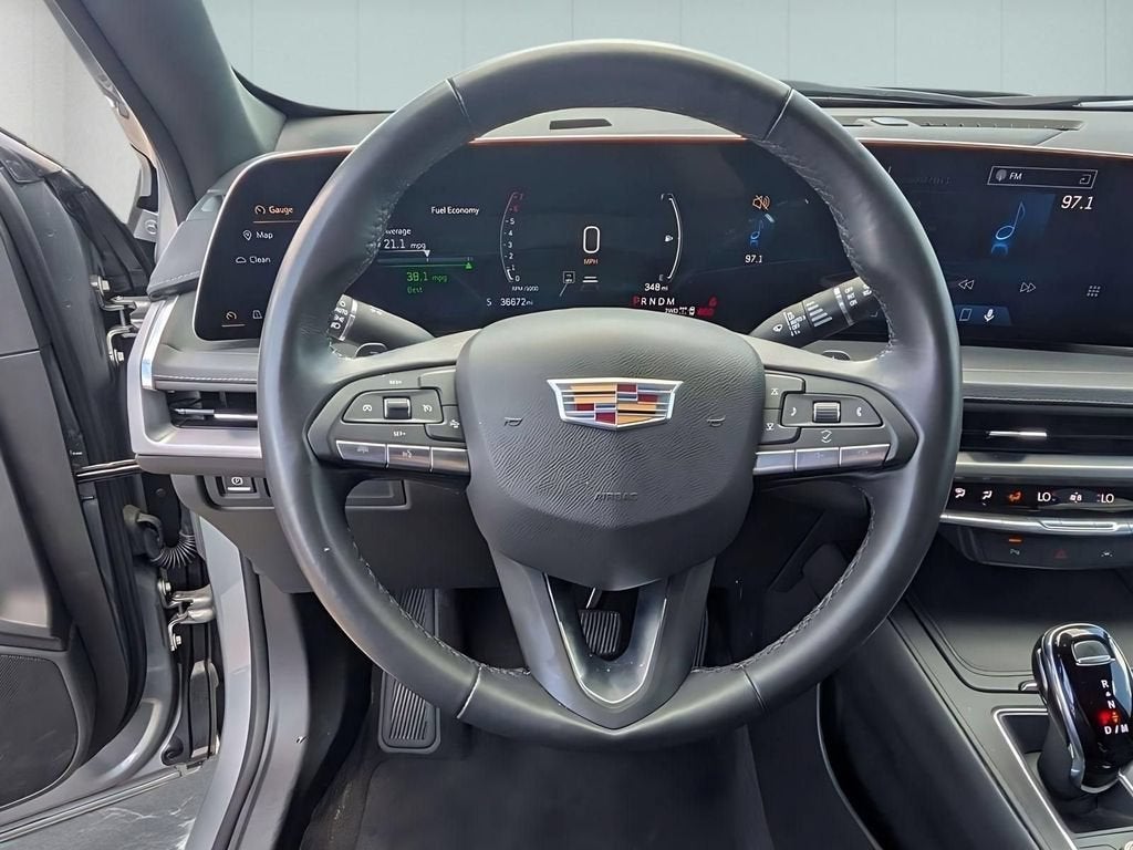 2025 Cadillac XT4 Premium Luxury