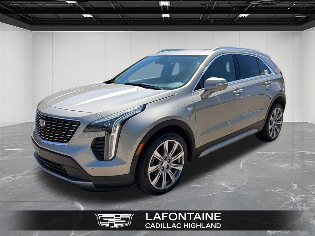 2023 Cadillac XT4 Premium Luxury