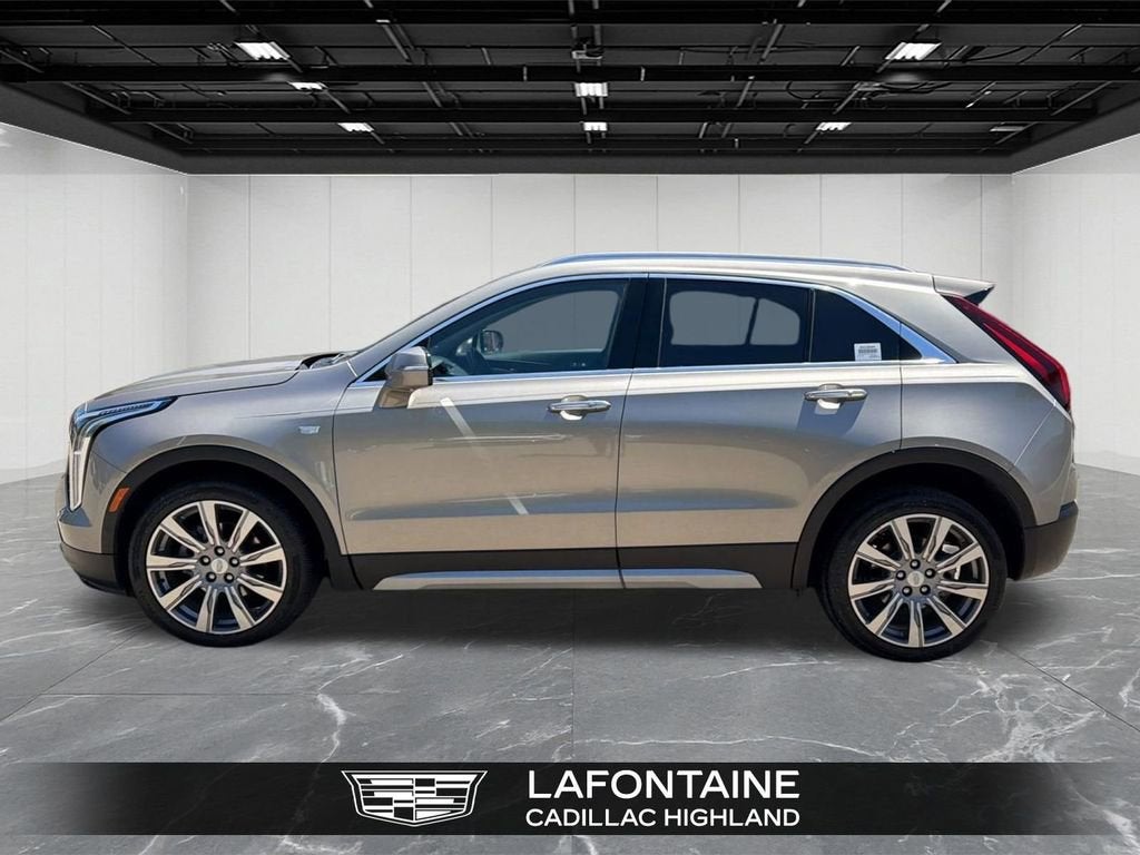 2023 Cadillac XT4 Premium Luxury