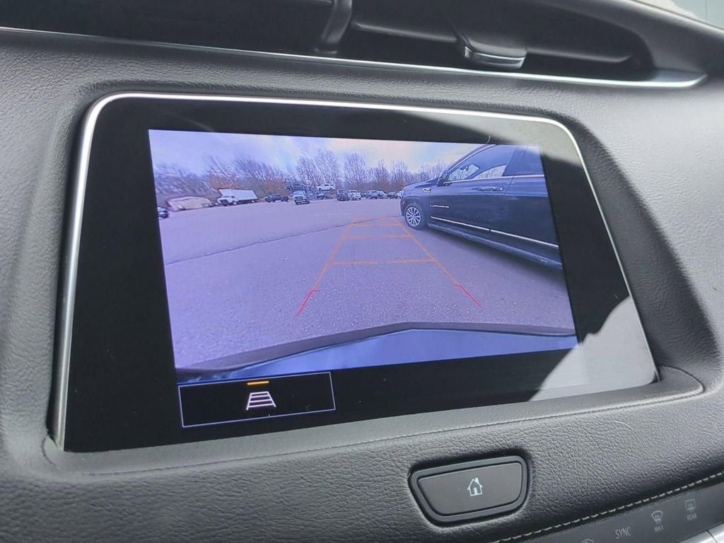 2023 Cadillac XT4 Premium Luxury