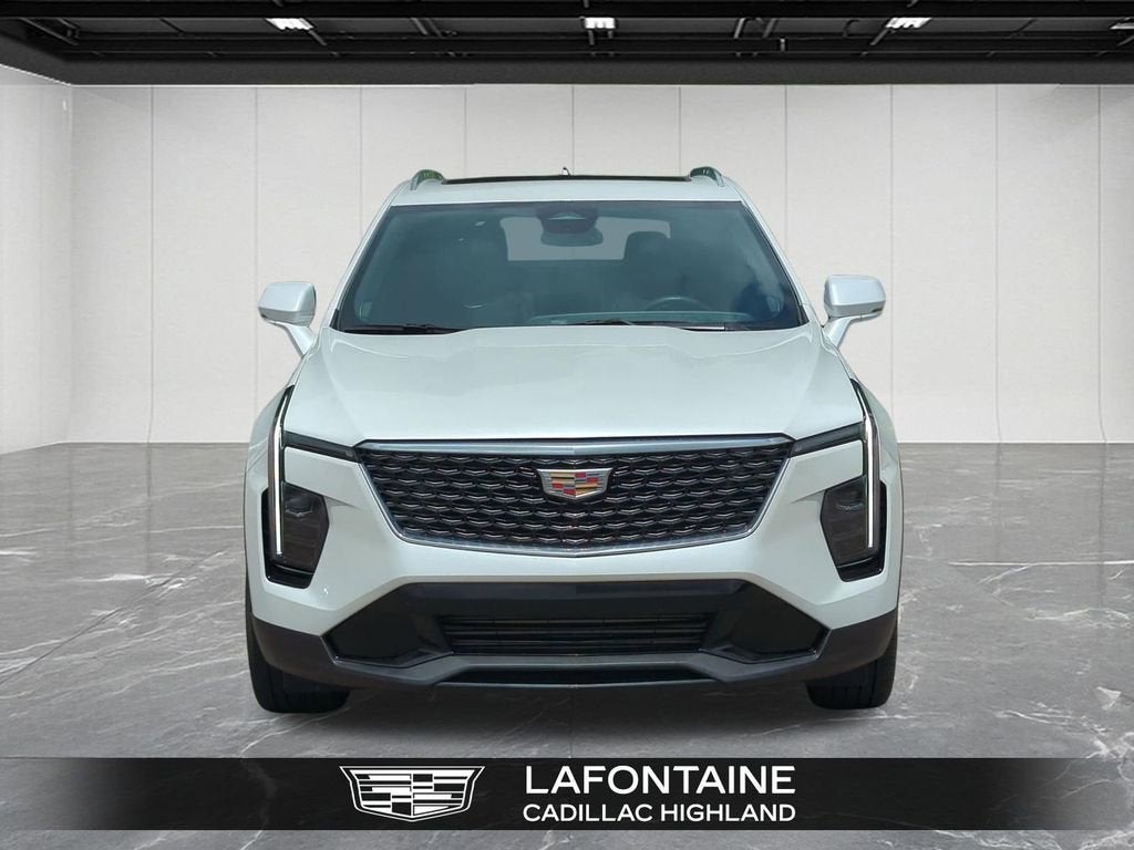2024 Cadillac XT4 Premium Luxury