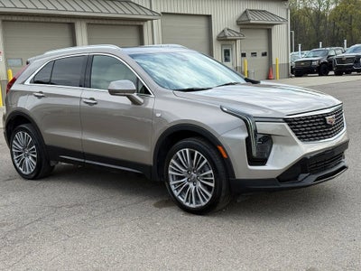 2024 Cadillac XT4 Premium Luxury