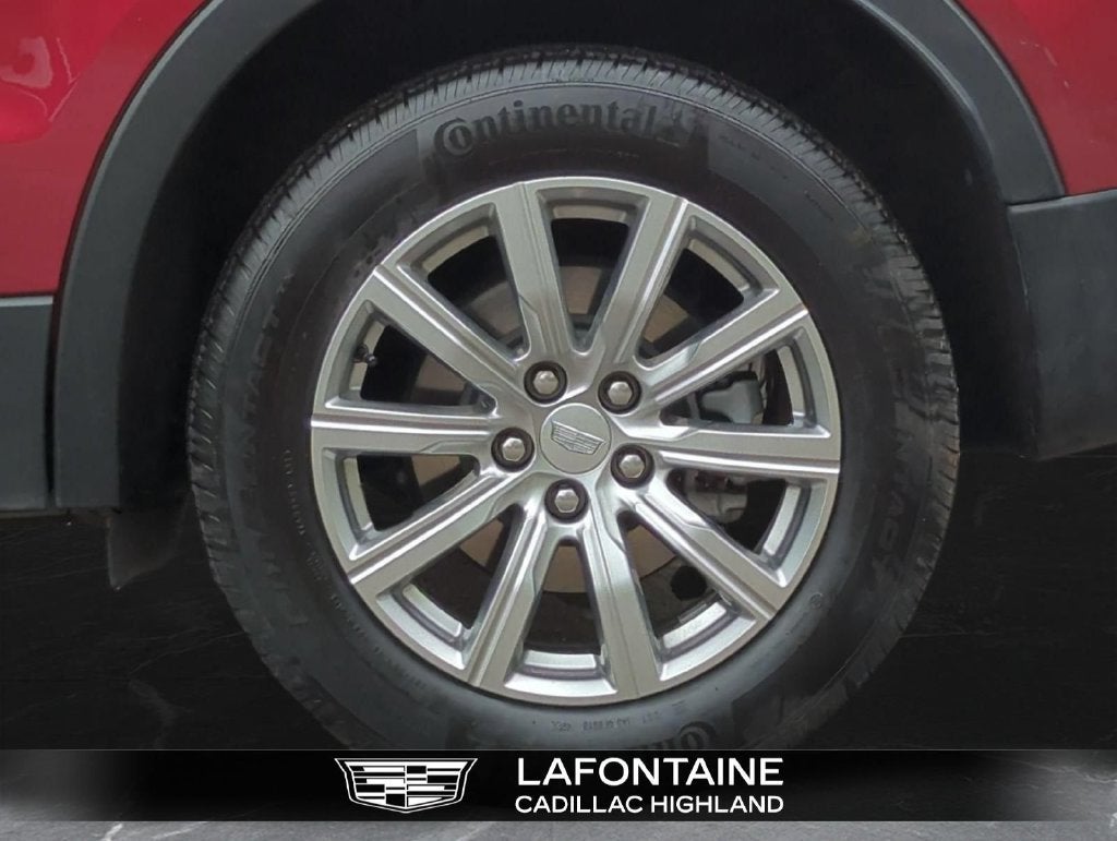 2023 Cadillac XT4 Premium Luxury