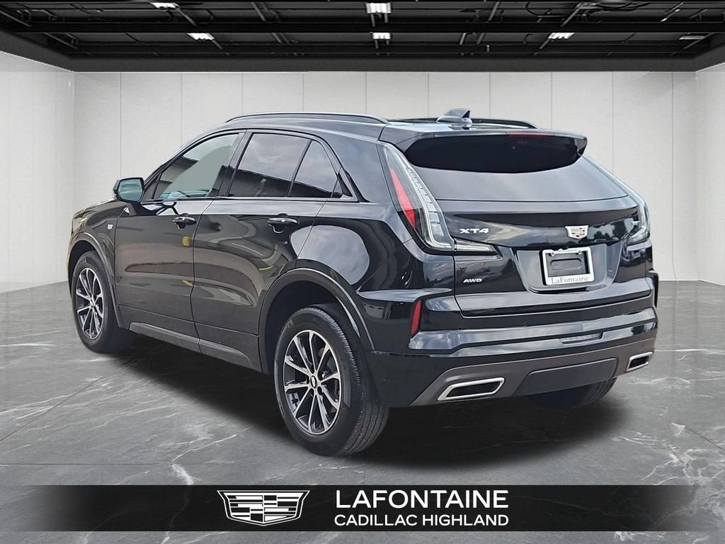 2024 Cadillac XT4 Sport