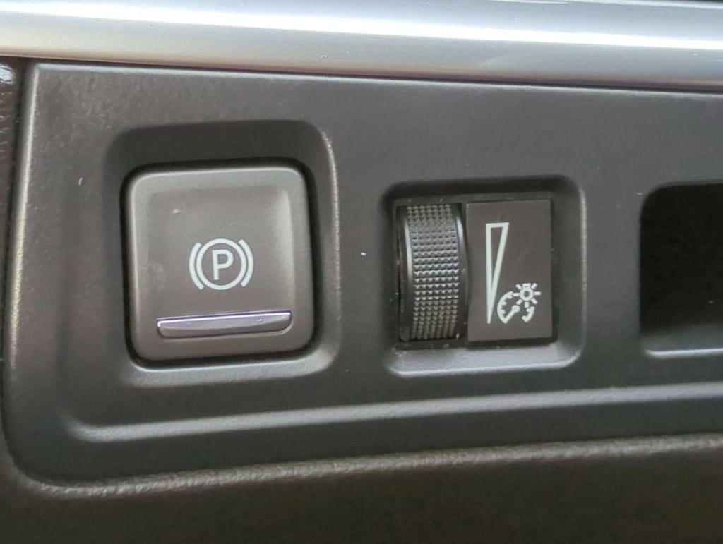 2023 Cadillac XT5 FWD Premium Luxury