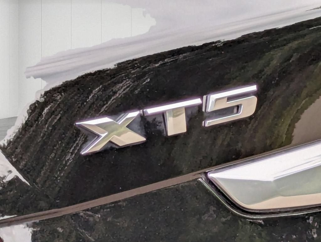 2023 Cadillac XT5 AWD Premium Luxury