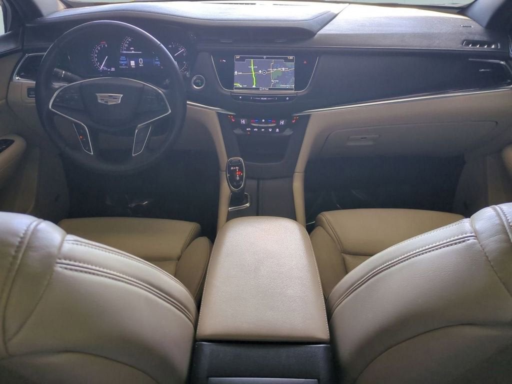 2017 Cadillac XT5 Luxury AWD