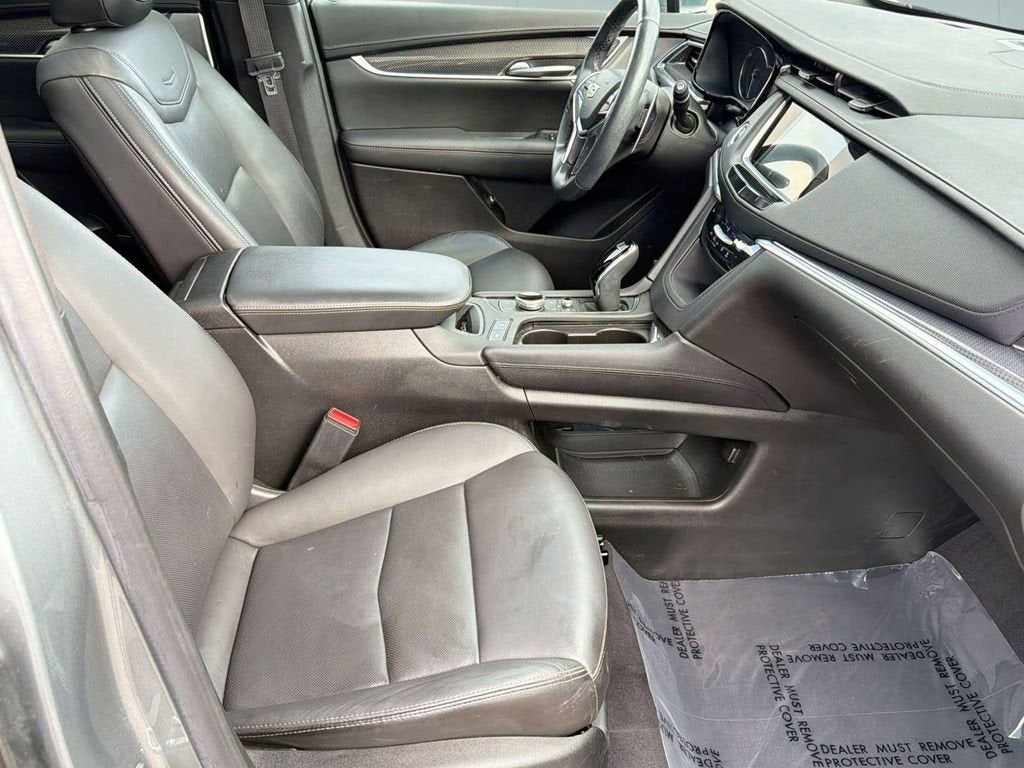 2023 Cadillac XT5 Sport