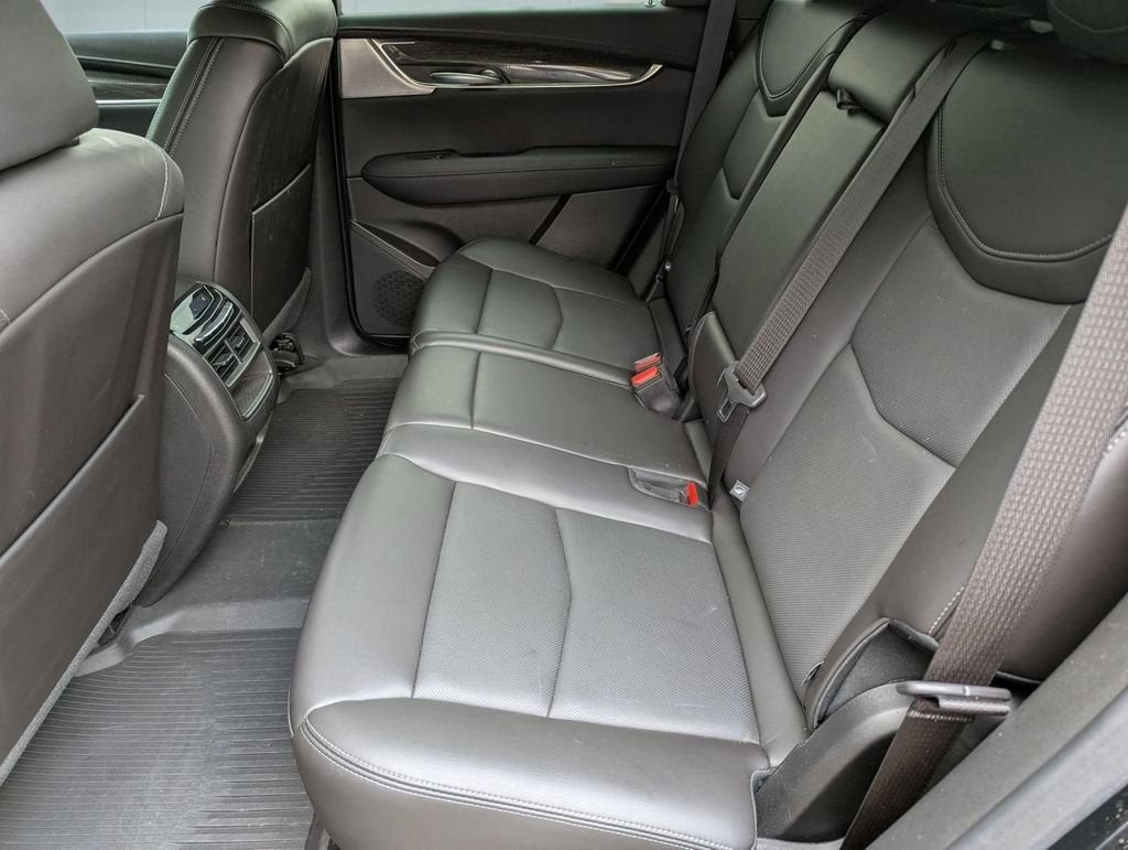 2023 Cadillac XT5 AWD Sport