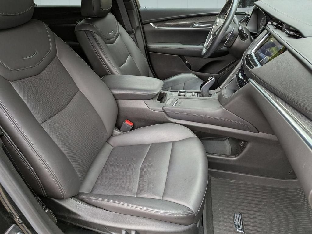 2023 Cadillac XT5 AWD Sport