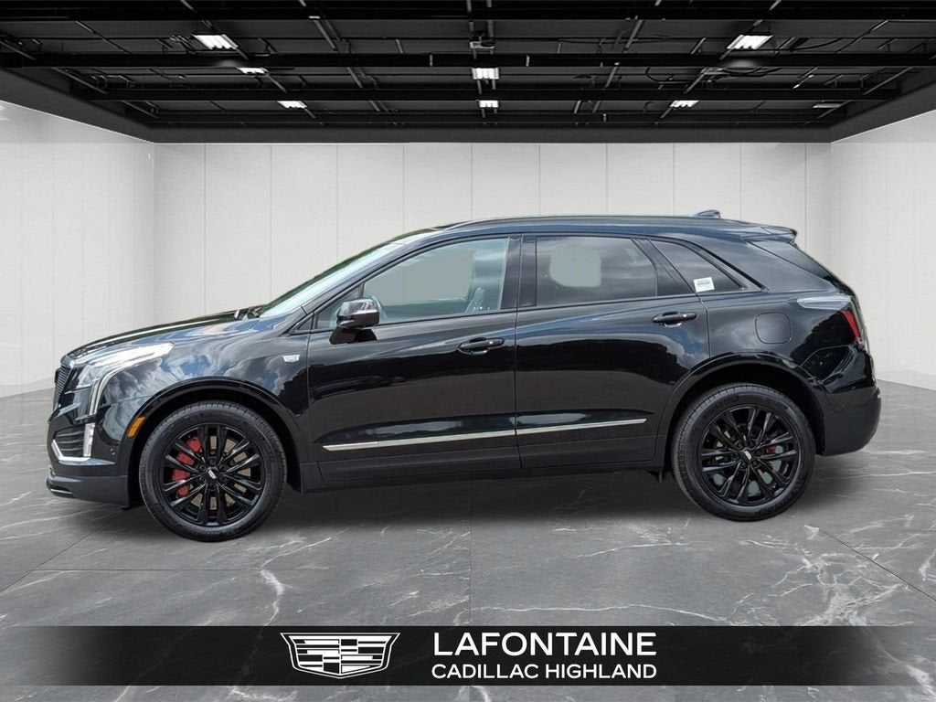2023 Cadillac XT5 AWD Sport