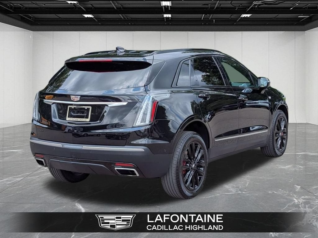 2023 Cadillac XT5 AWD Sport