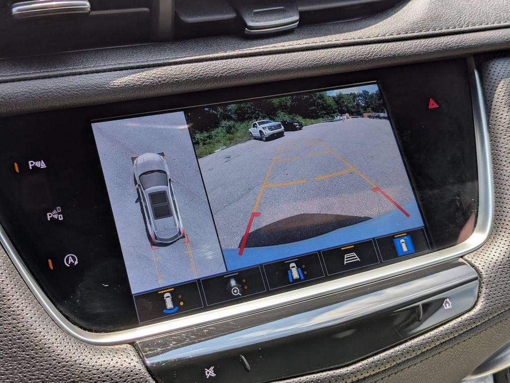 2024 Cadillac XT5 Sport