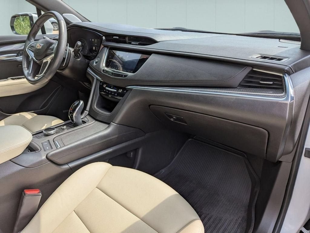2024 Cadillac XT5 Sport