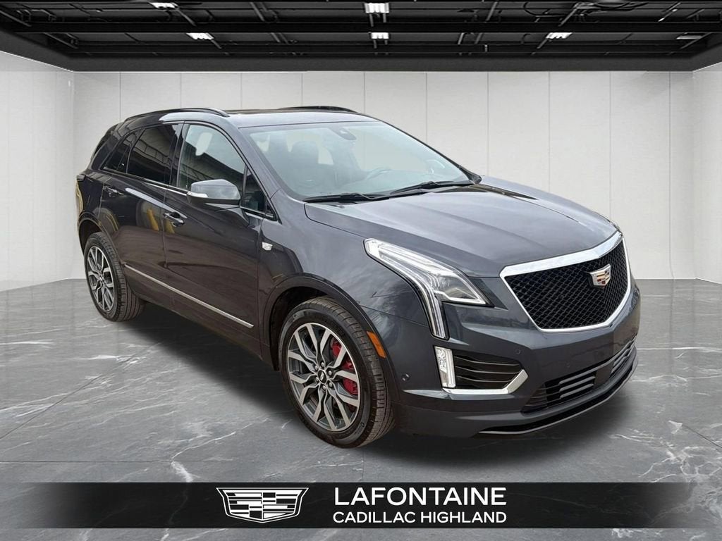 2023 Cadillac XT5 Sport