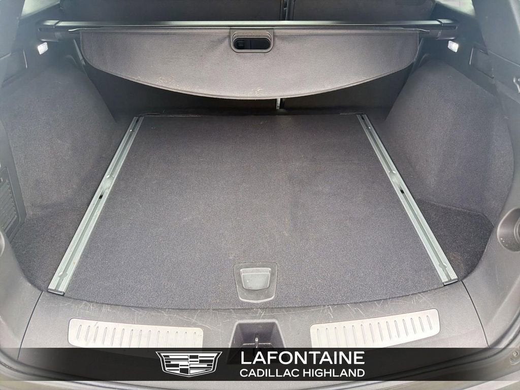 2023 Cadillac XT5 Sport