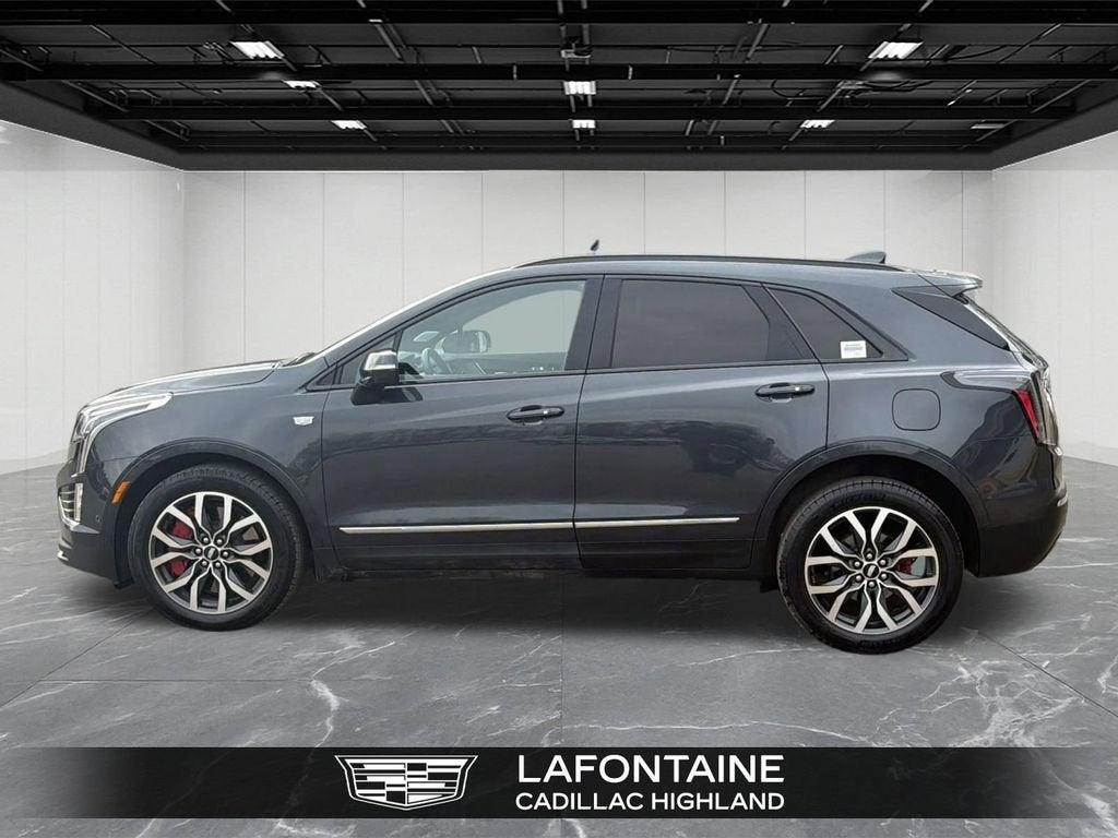 2023 Cadillac XT5 Sport