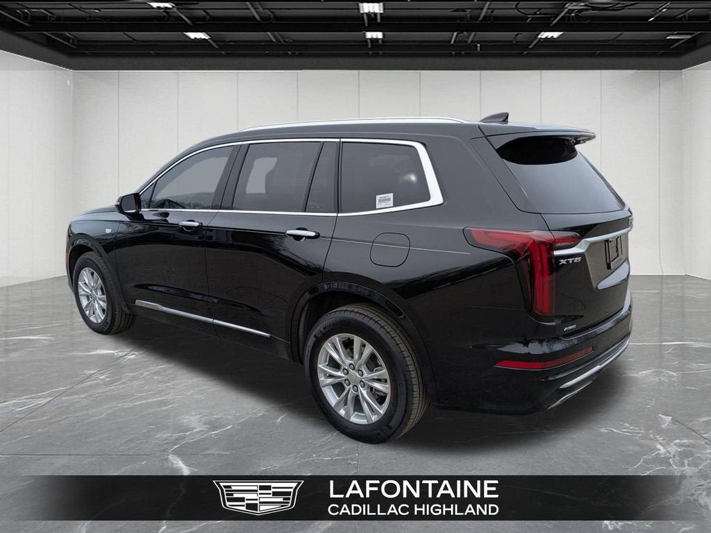 2025 Cadillac XT6 Luxury