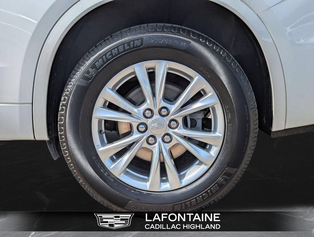 2023 Cadillac XT6 Luxury