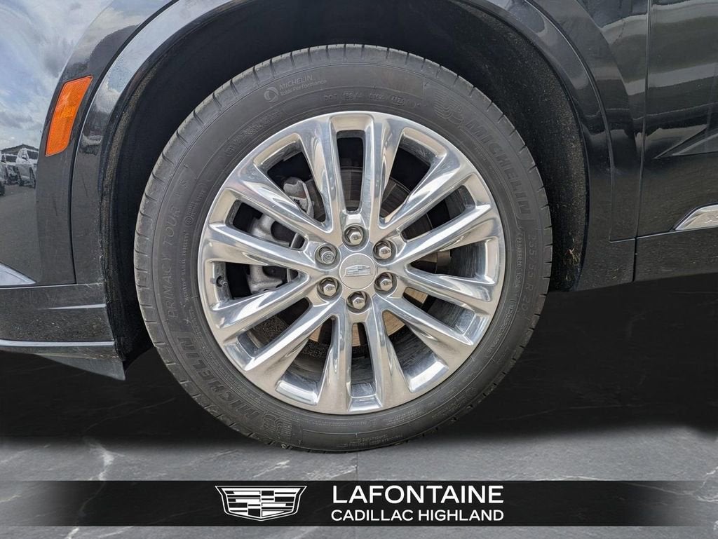 2024 Cadillac XT6 Premium Luxury