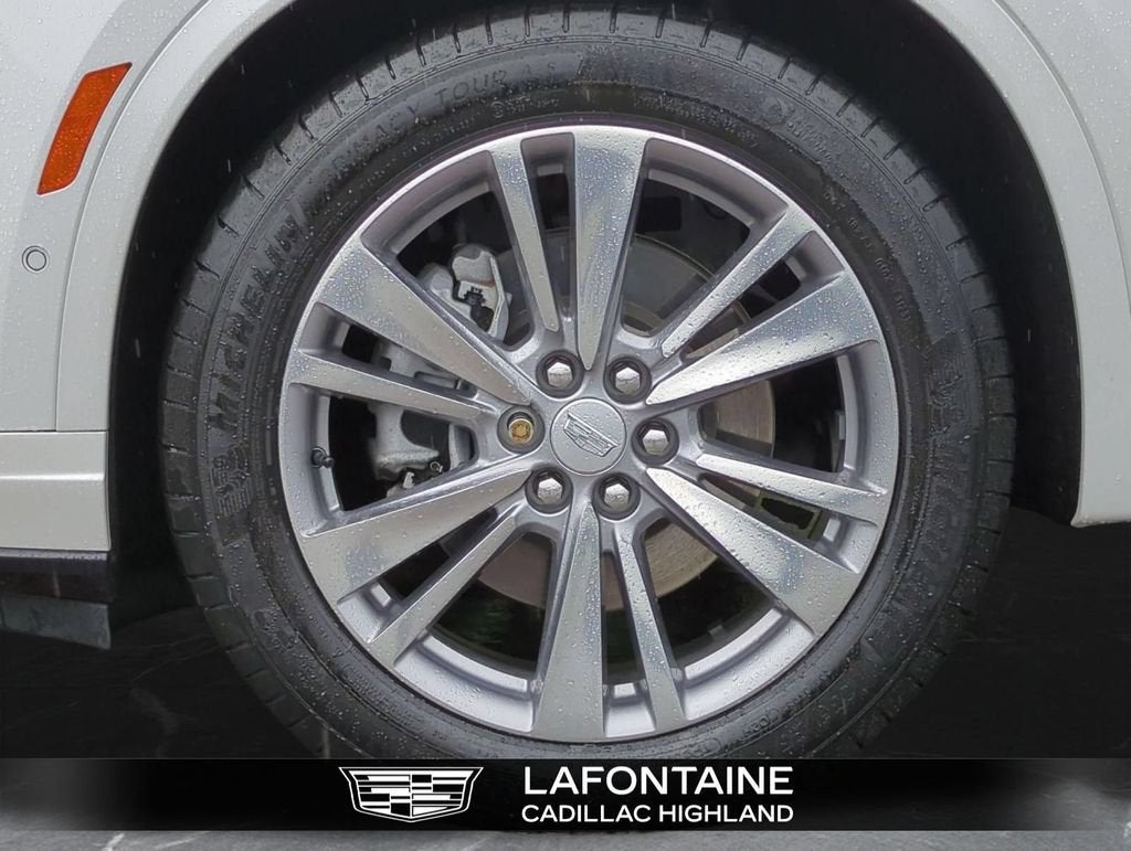 2024 Cadillac XT6 Premium Luxury