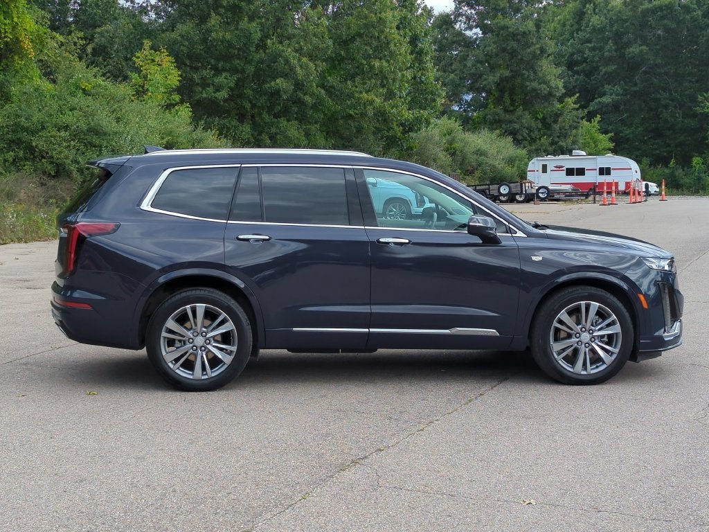 2024 Cadillac XT6 Premium Luxury