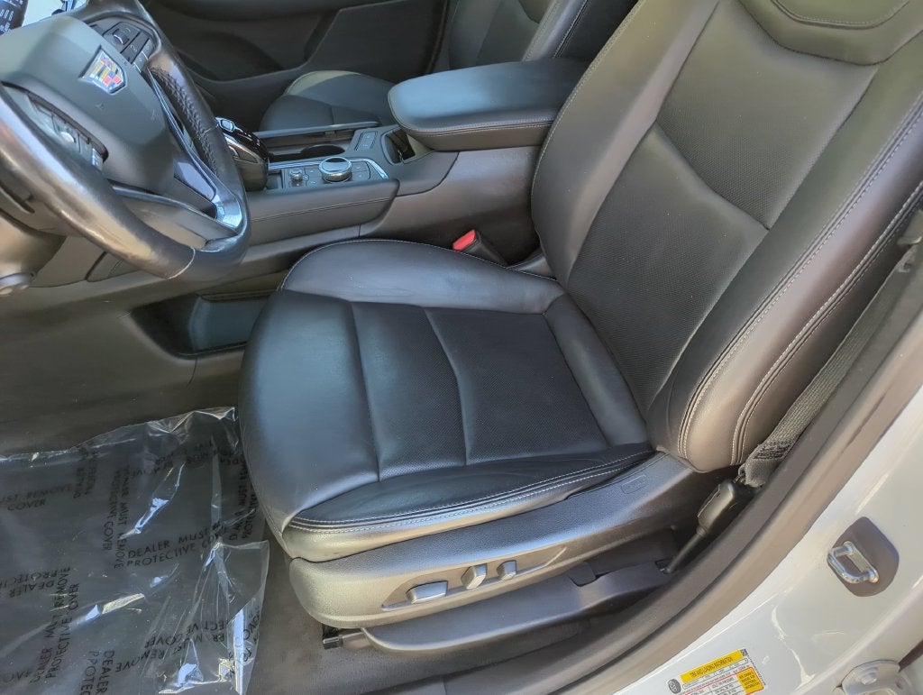 2023 Cadillac XT6 AWD Premium Luxury
