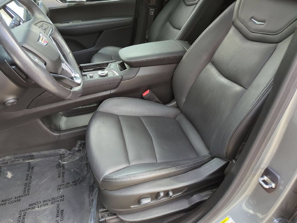 2023 Cadillac XT6 AWD Premium Luxury