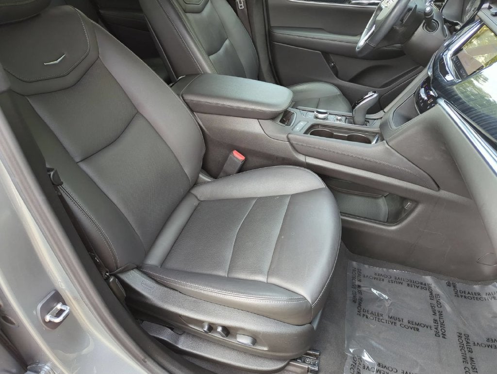 2023 Cadillac XT6 AWD Premium Luxury