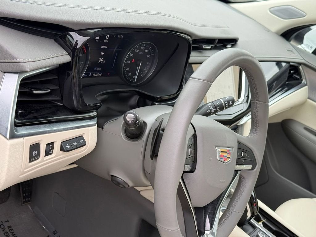 2024 Cadillac XT6 Premium Luxury