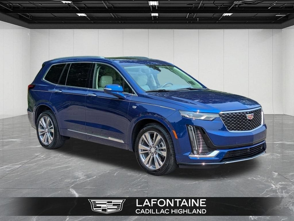 2025 Cadillac XT6 Premium Luxury