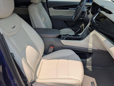 2025 Cadillac XT6 Premium Luxury
