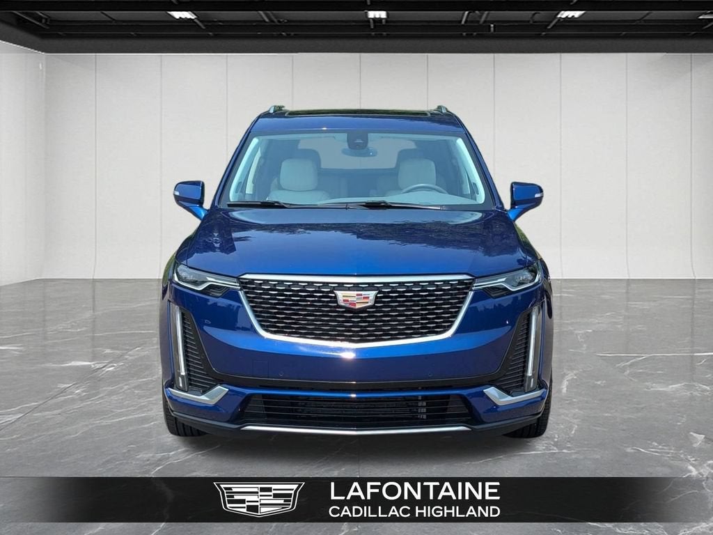 2025 Cadillac XT6 Premium Luxury